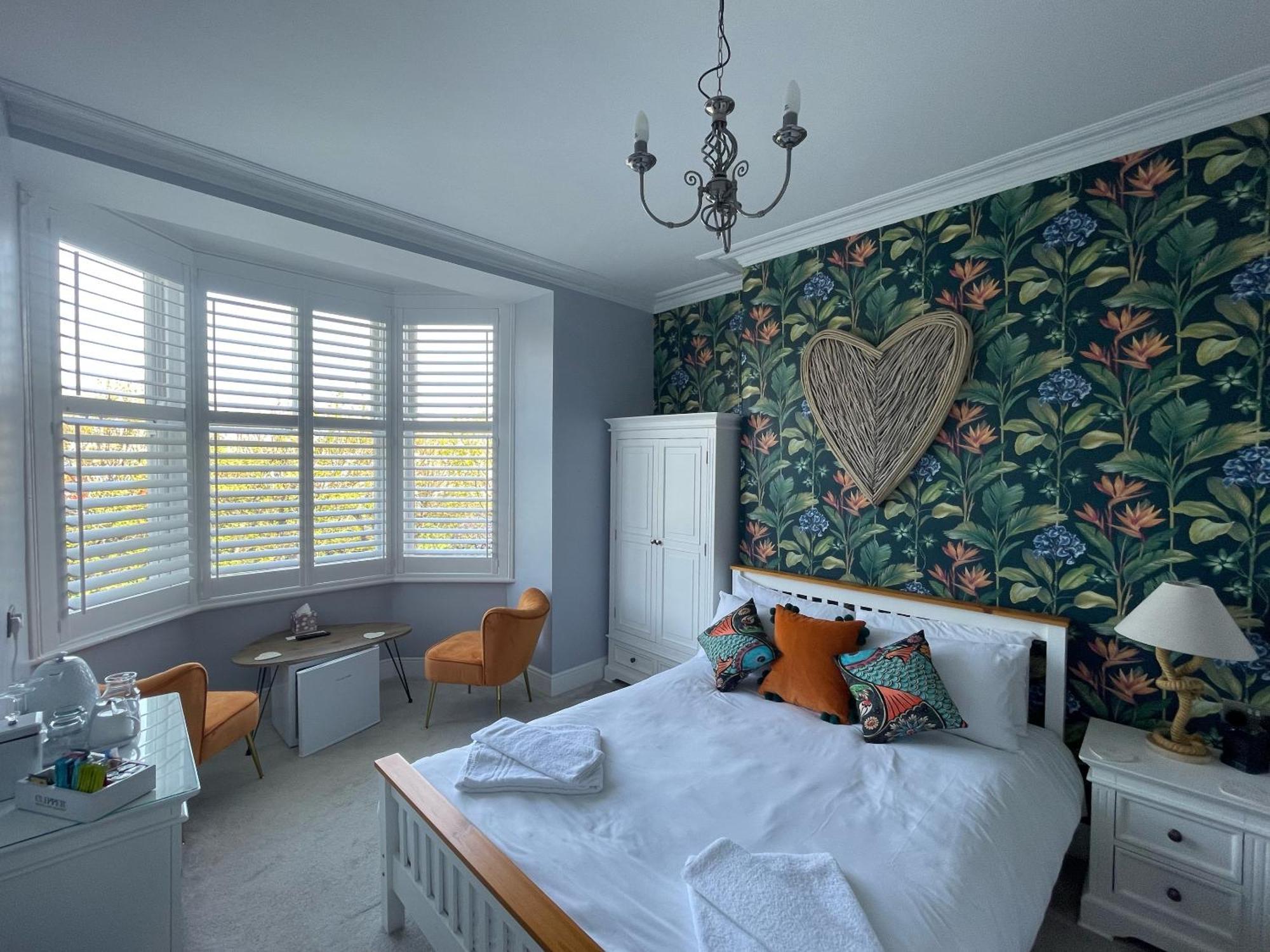 Lantana Bed & Breakfast 3*